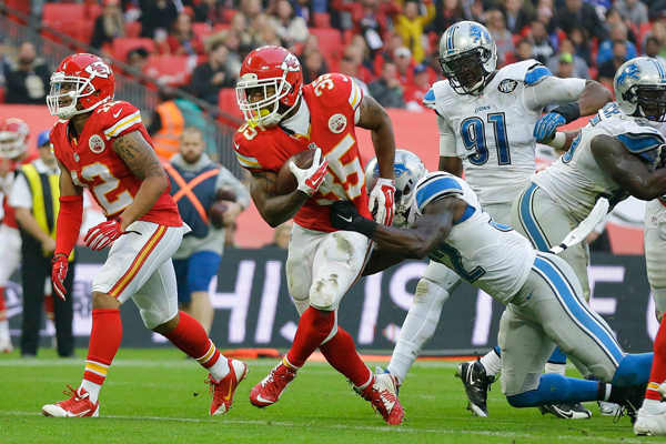 fantasy football 2015 week 13 risers Charcandrick West